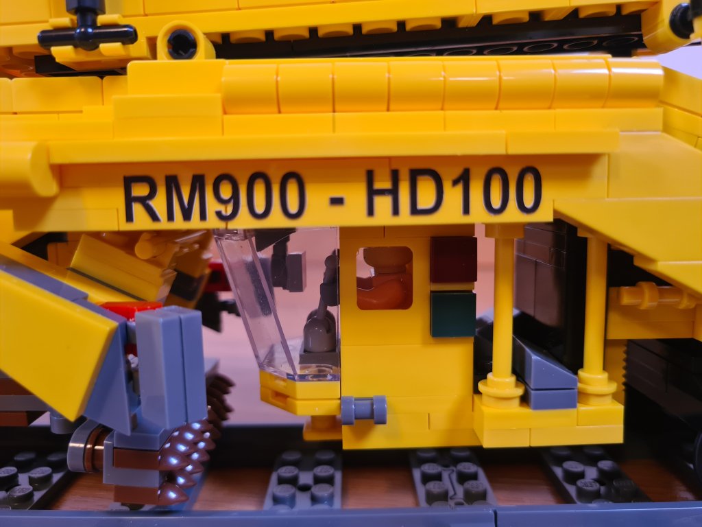 pt-rm900-008.jpg