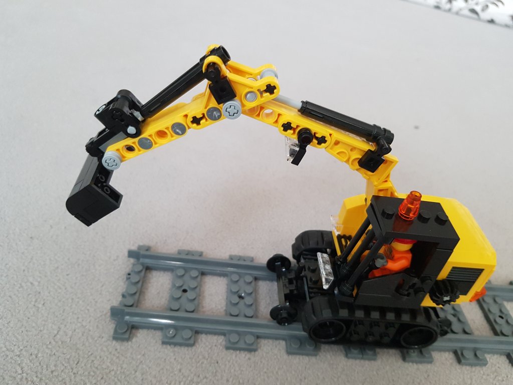 railexcavator-005.jpg