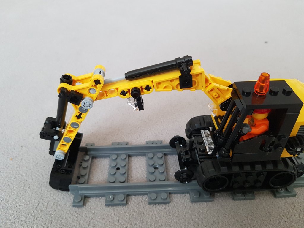 railexcavator-006.jpg