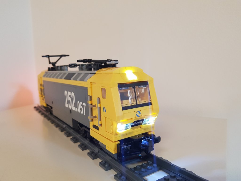 renfe252-008.jpg