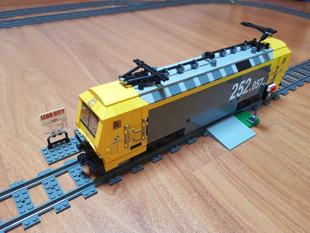 renfe252-011.jpg