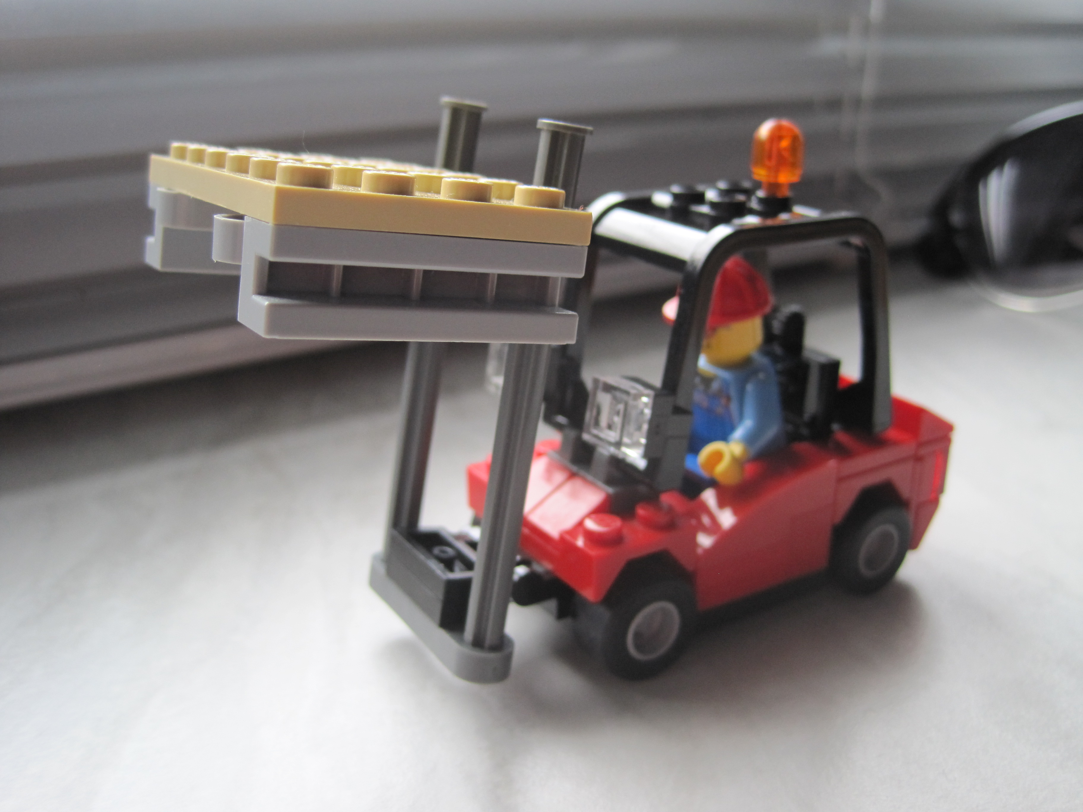 forklift_003.jpg