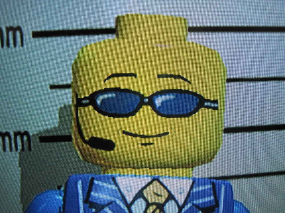agent_chase_face.jpg