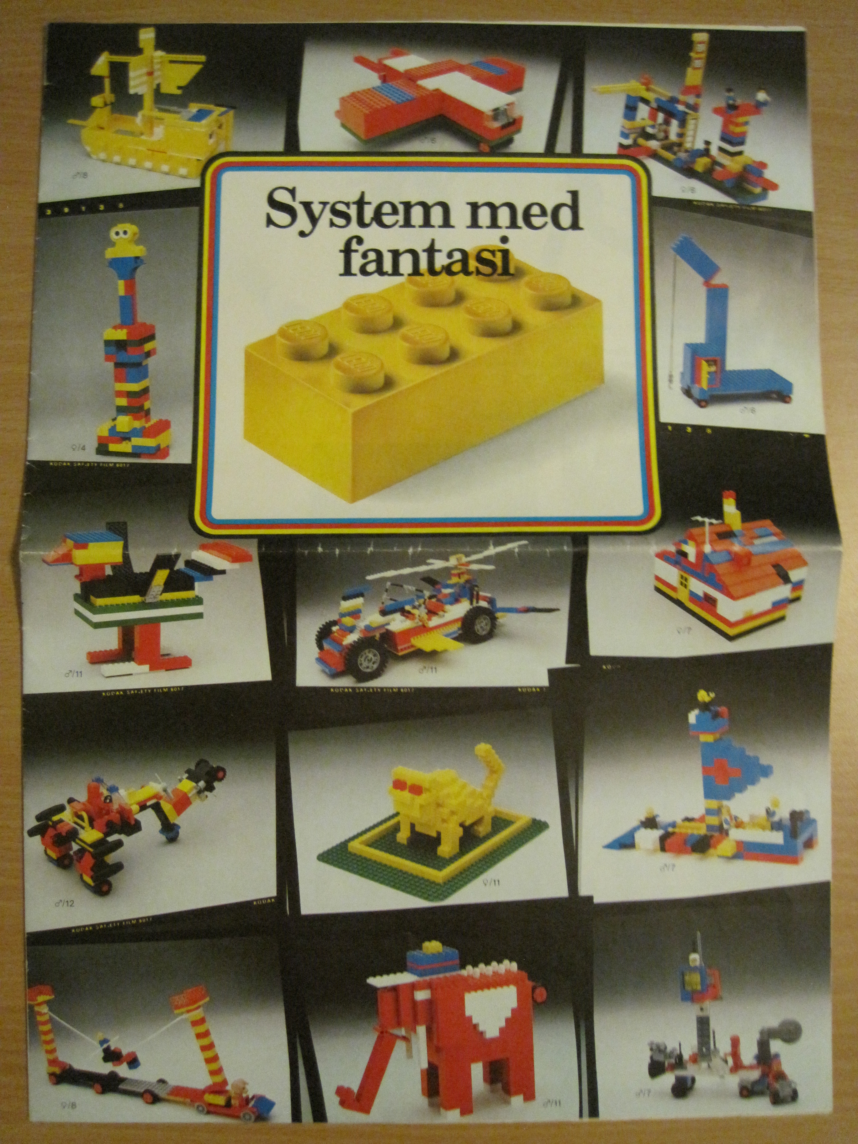 yellowfolder_026.jpg