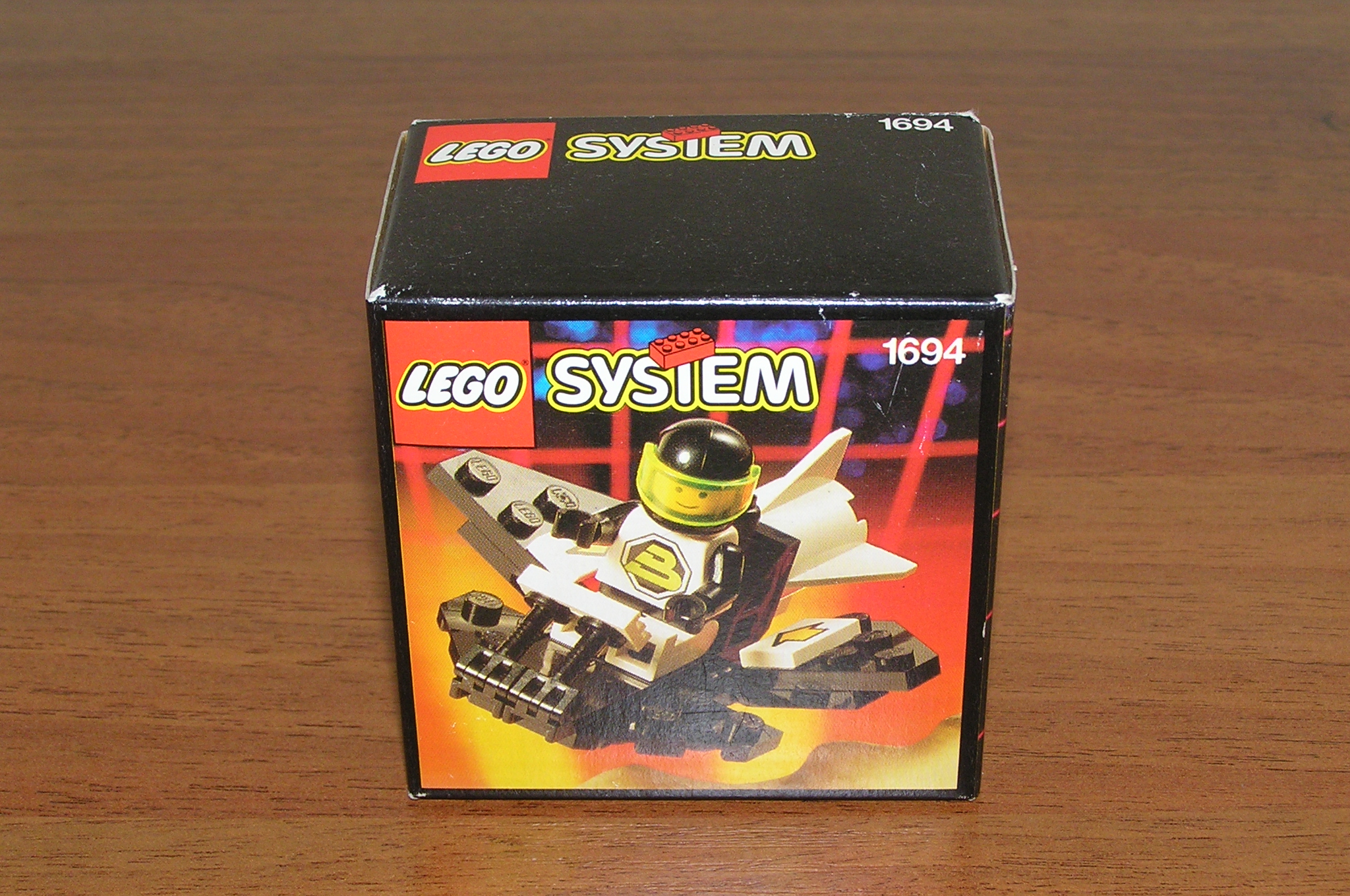 1694_box_1.jpg