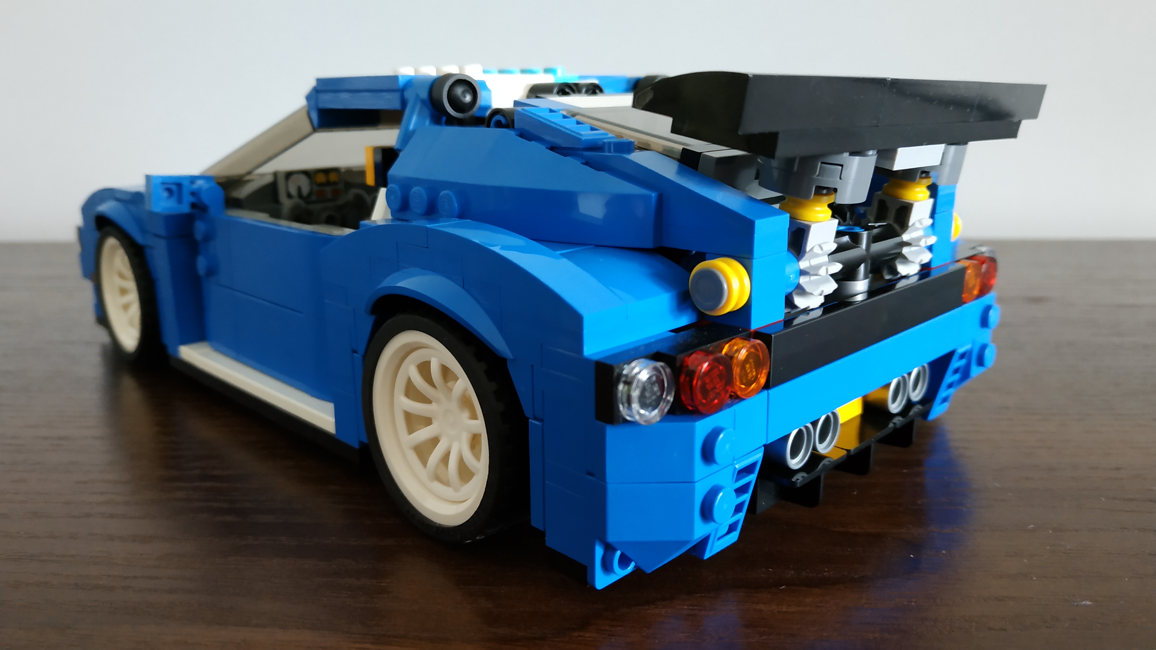 31070_07.jpg