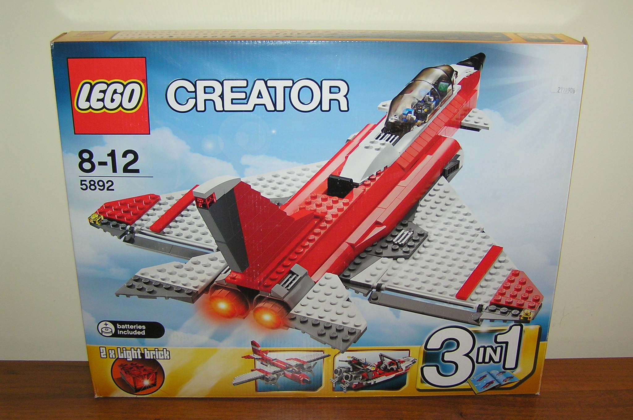 5892_box_f.jpg