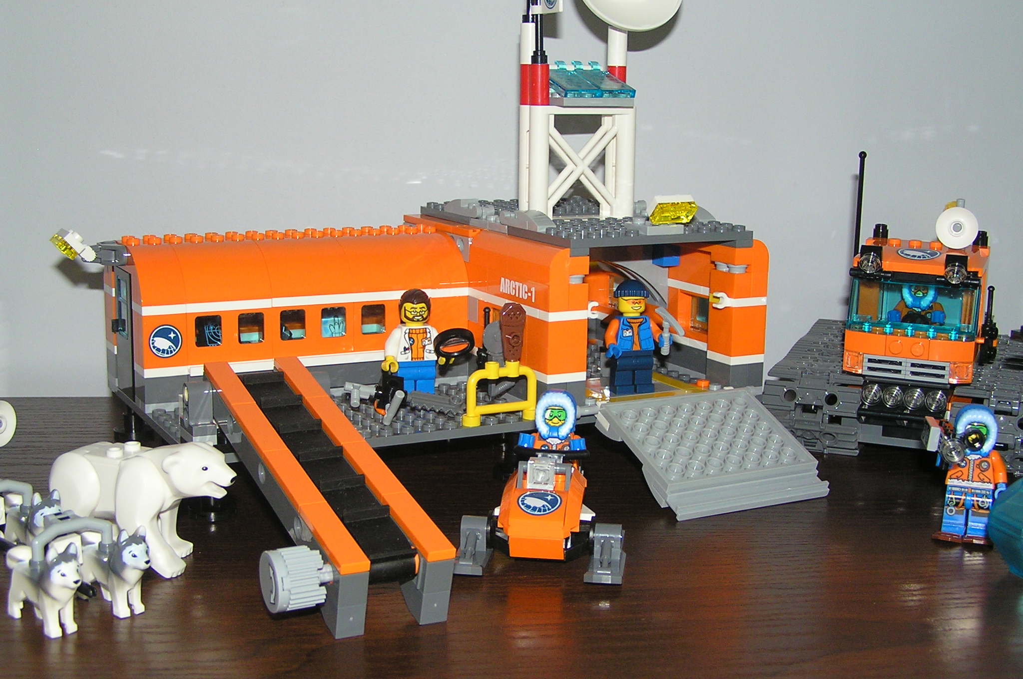 60036_02.jpg