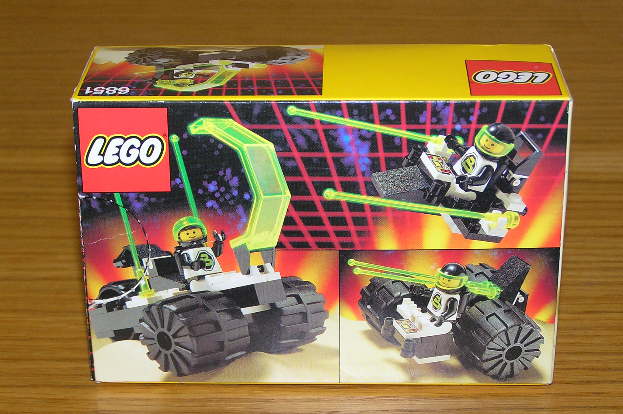 6851_box_2.jpg