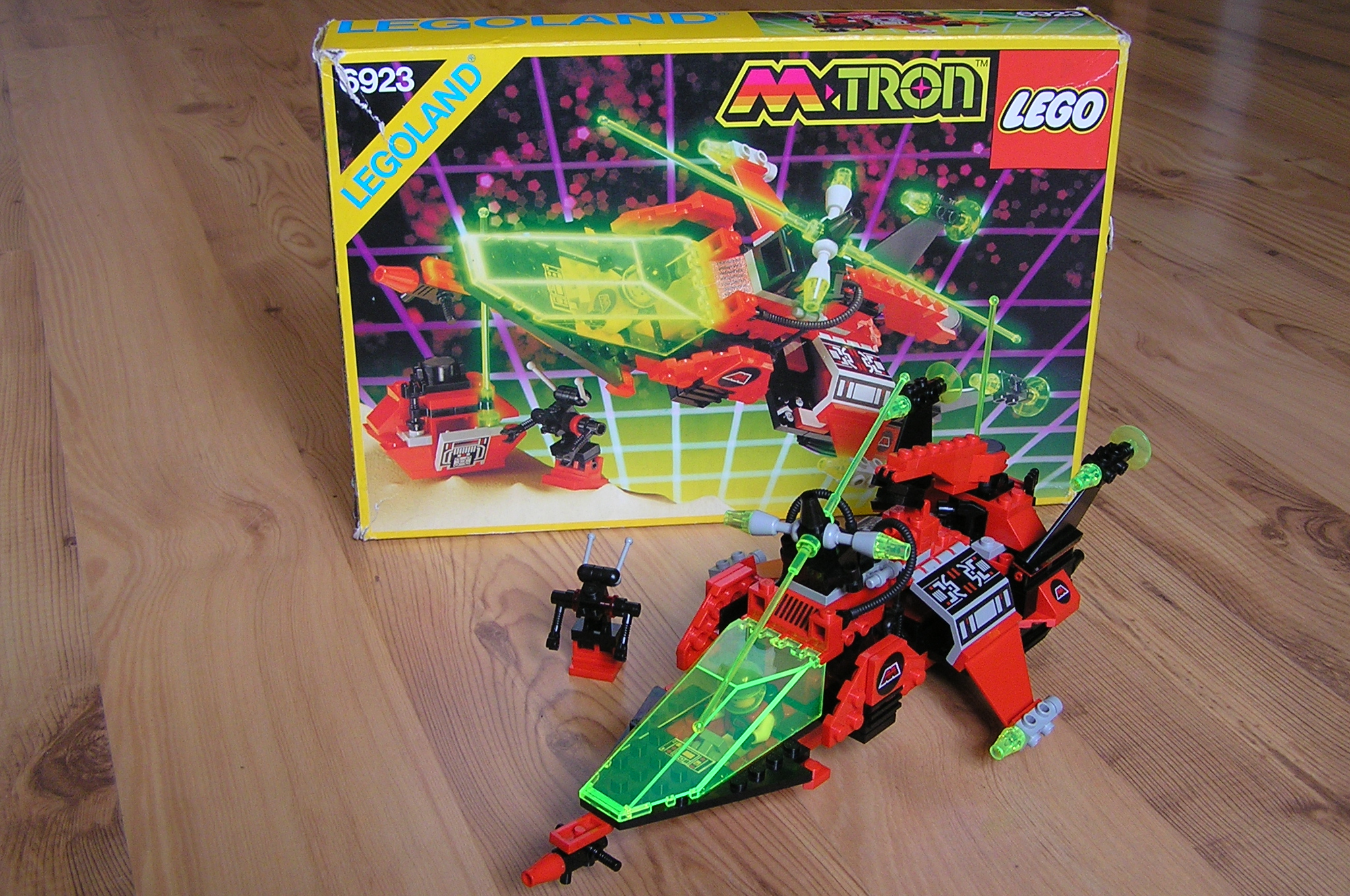 6923_box.jpg