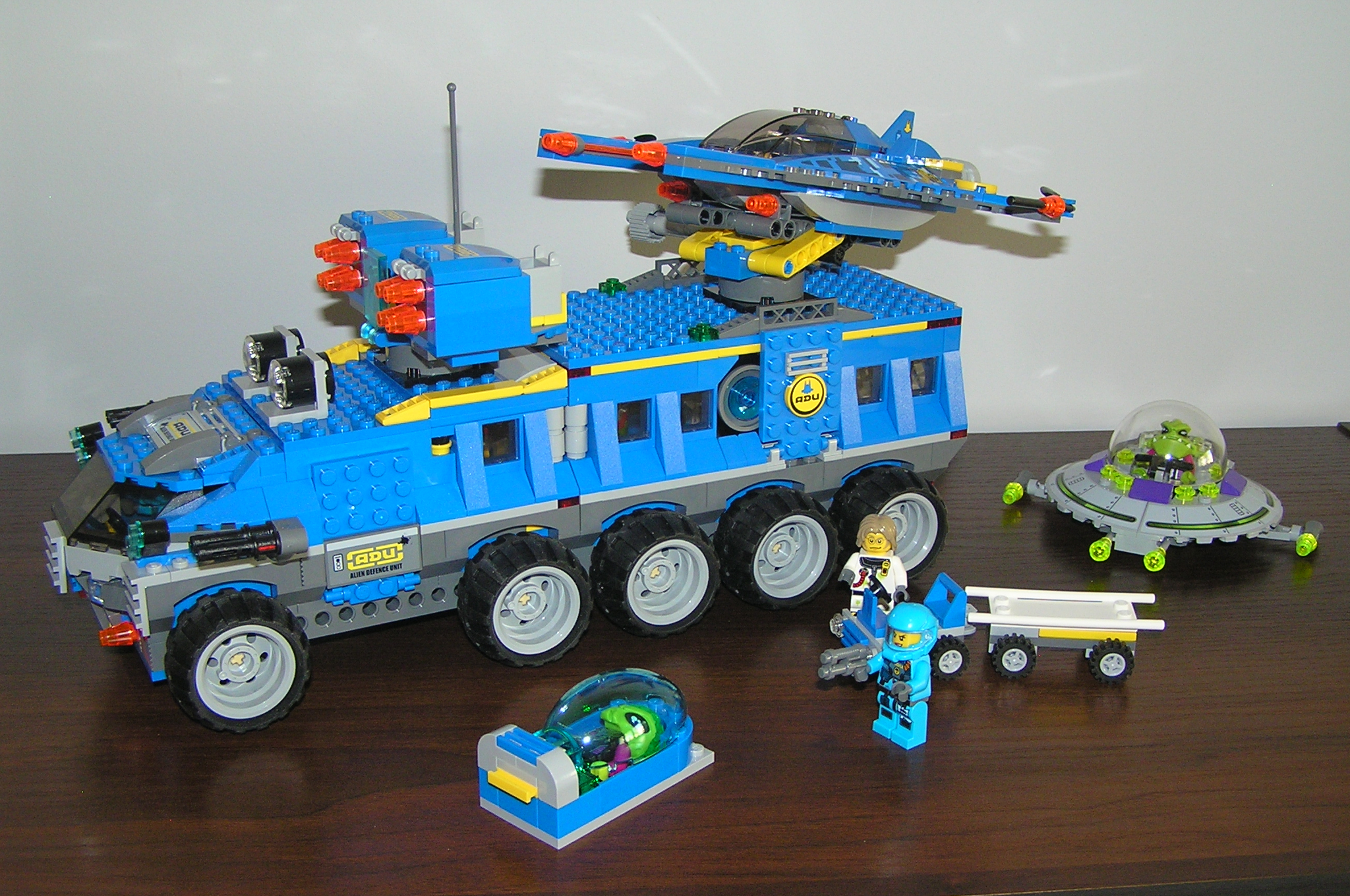 7066_01.jpg