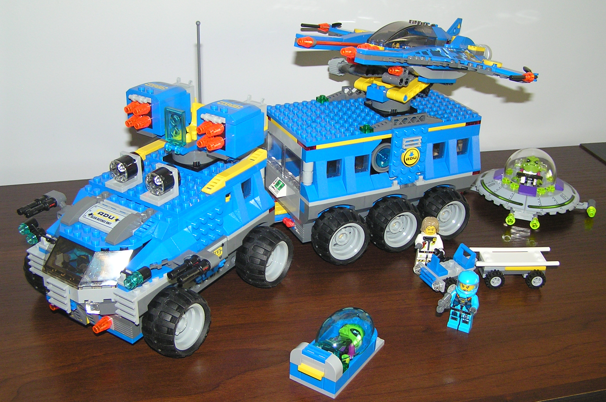 7066_05.jpg