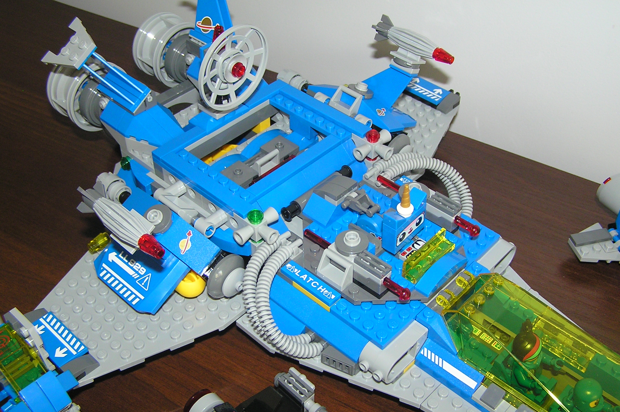 70816_09.jpg