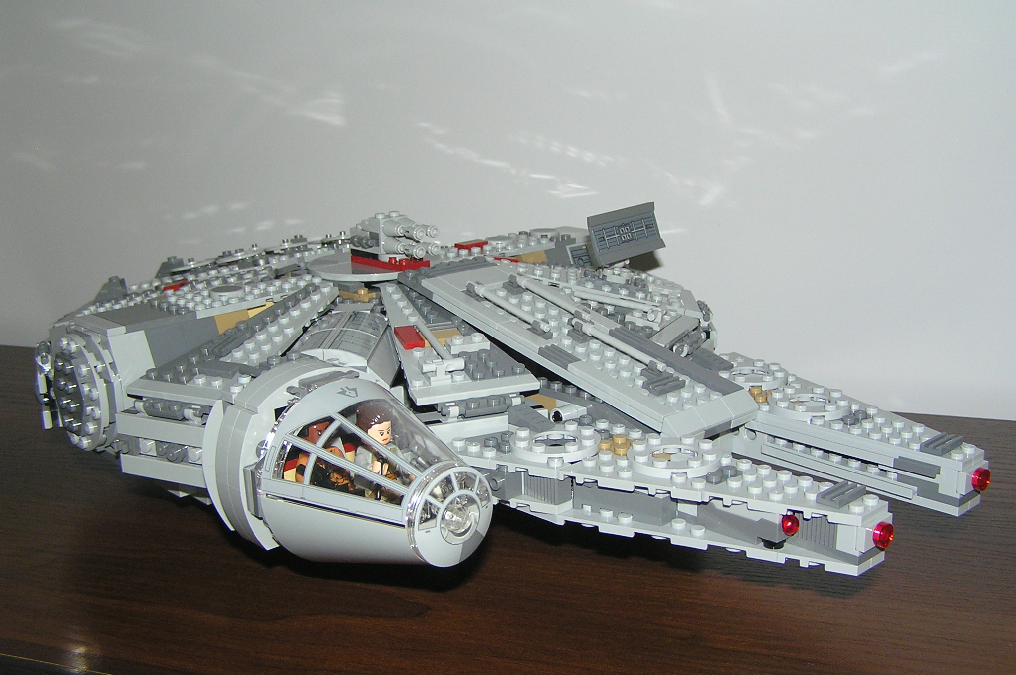 75105_01.jpg