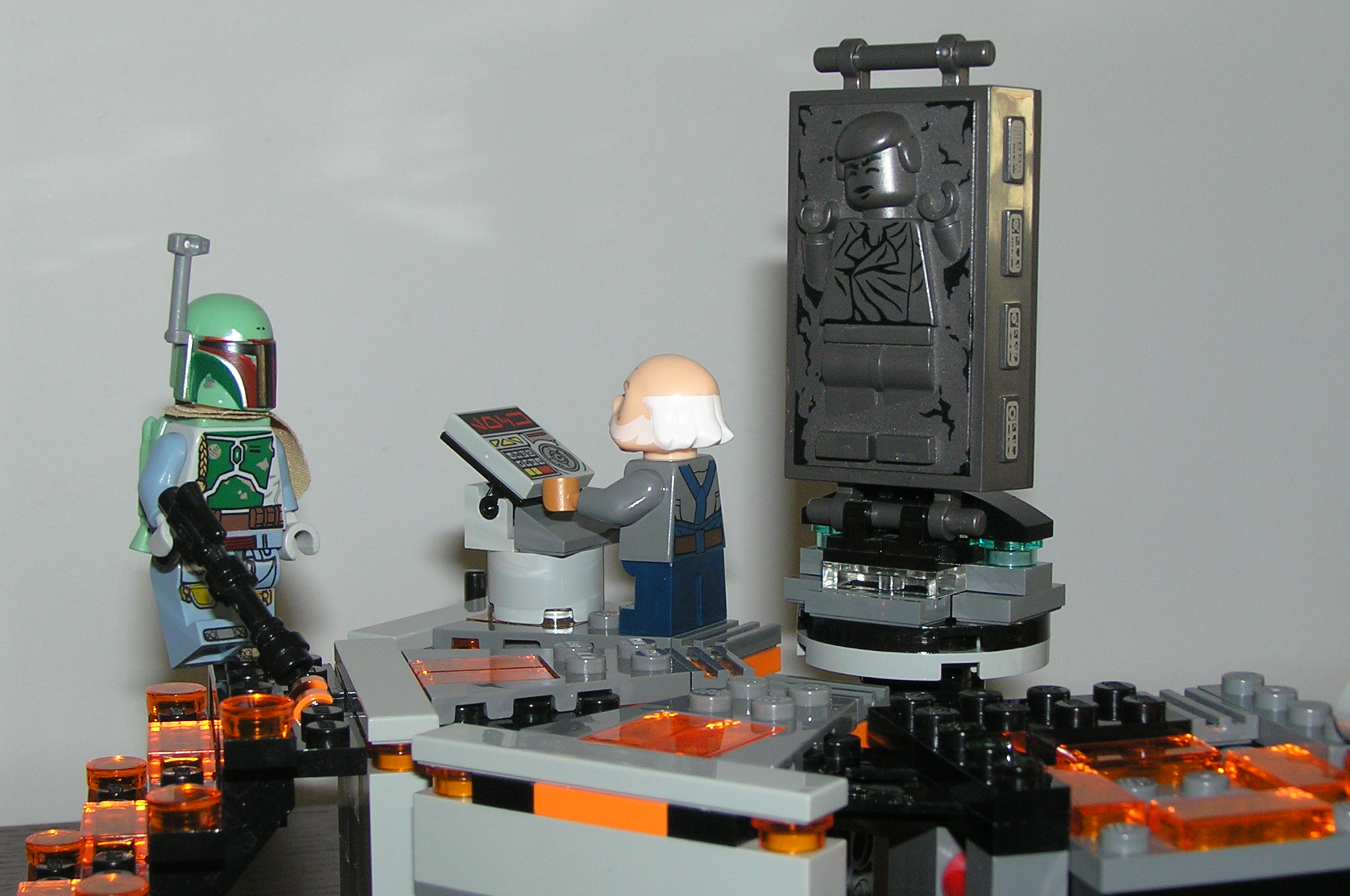 75137_03.jpg