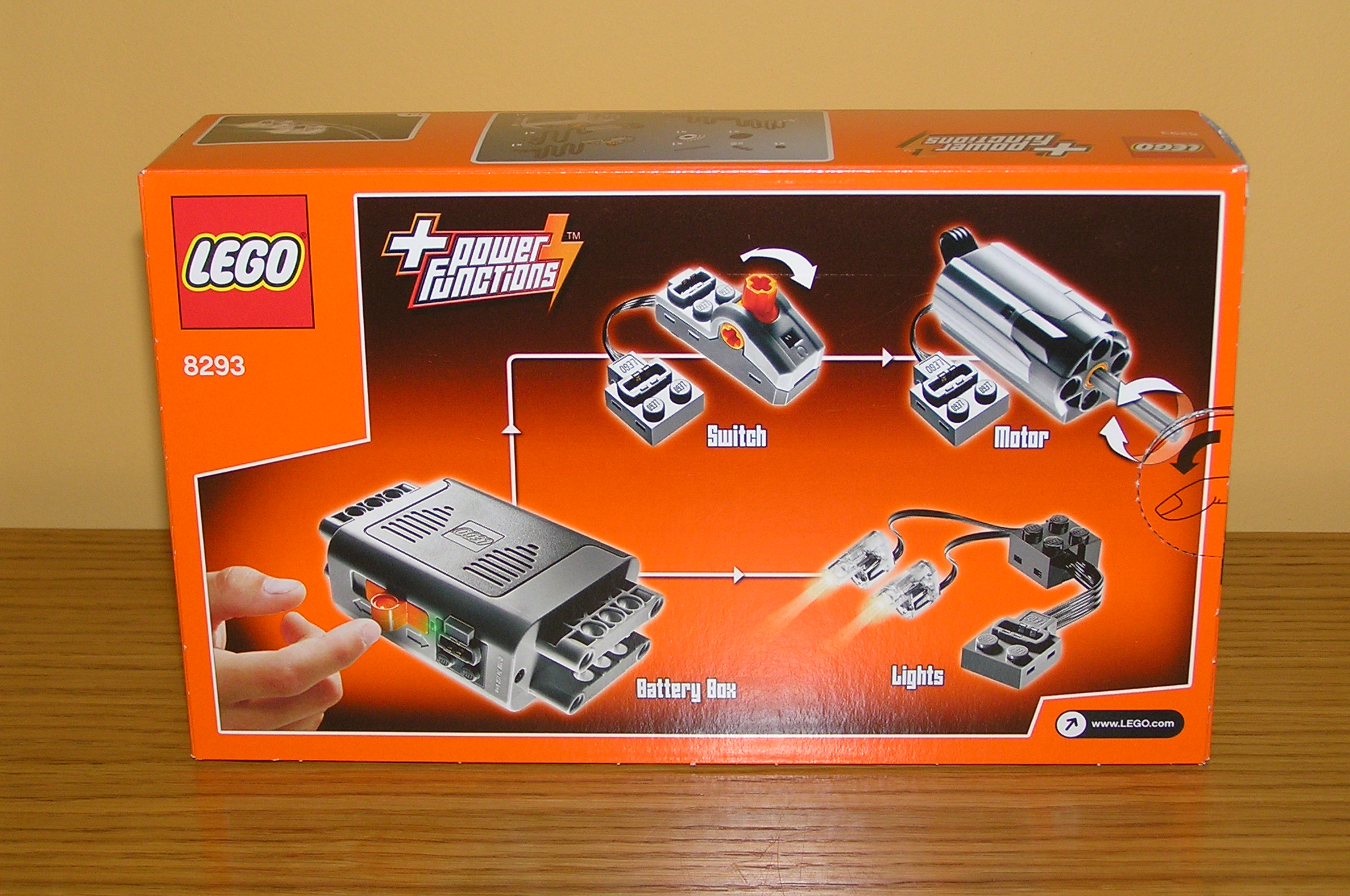 8293_box_2.jpg