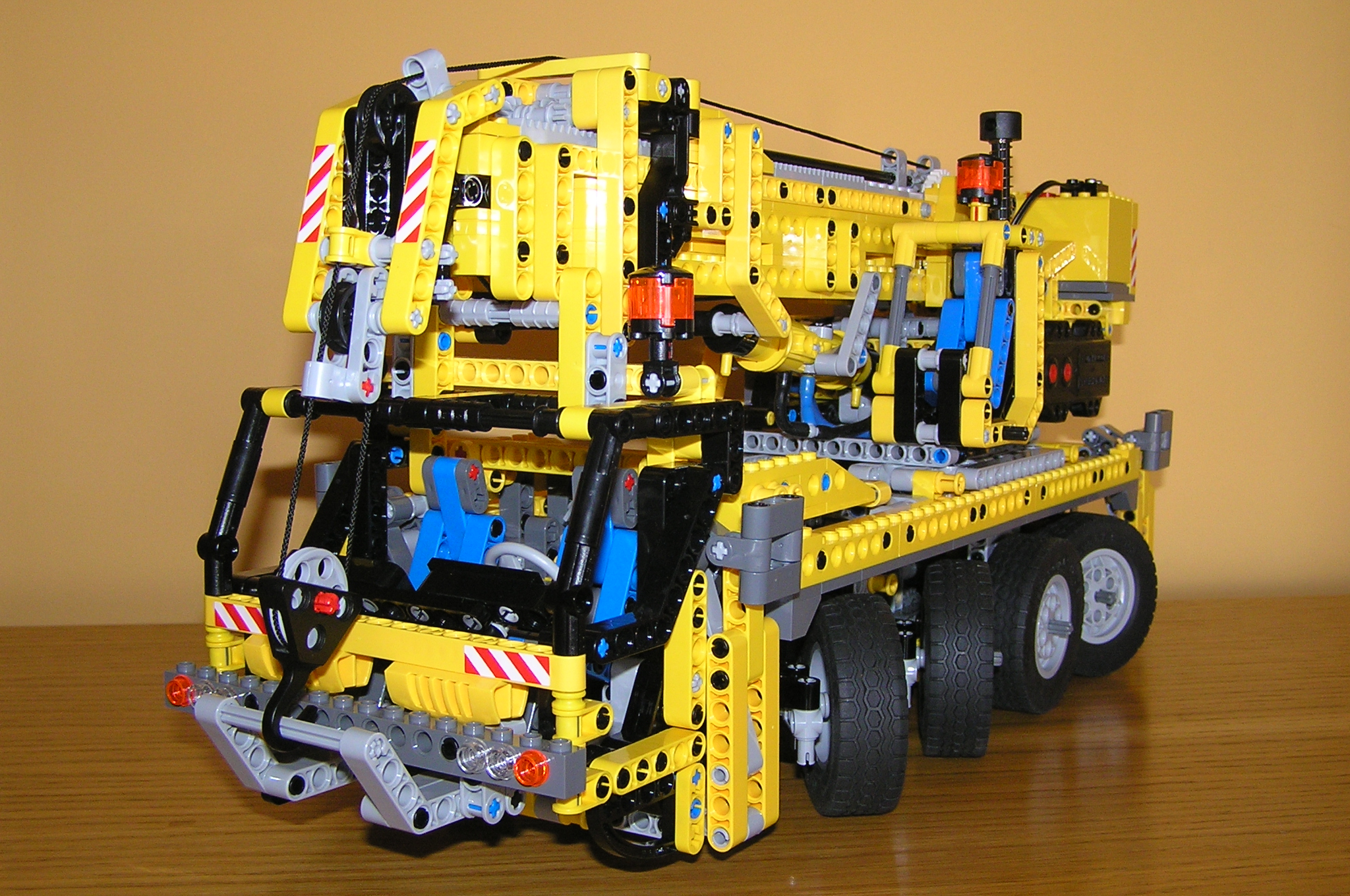 8421_2.jpg