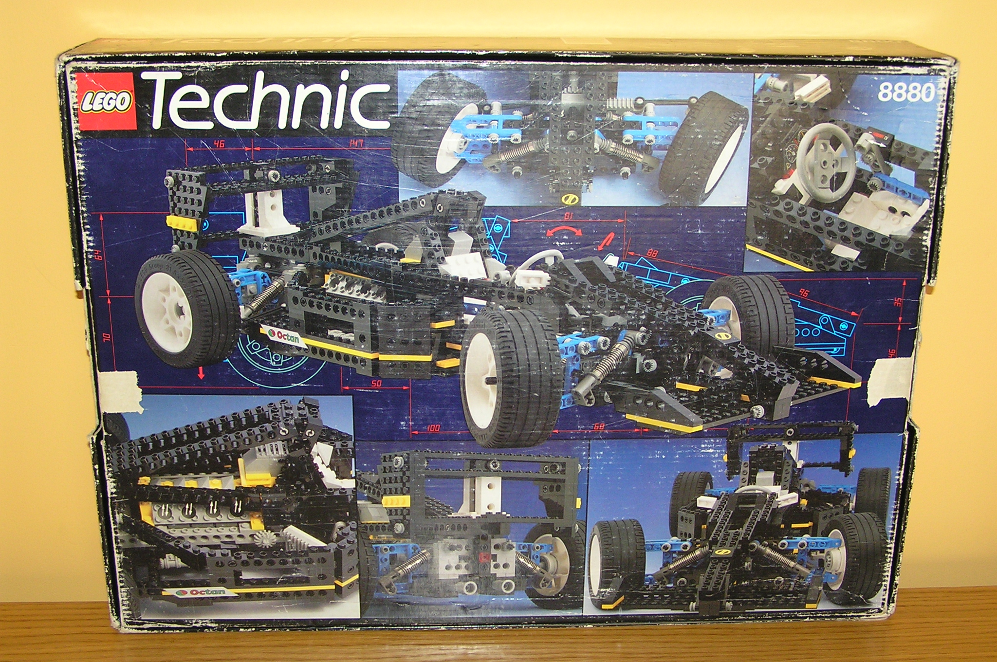 8880_box_3.jpg