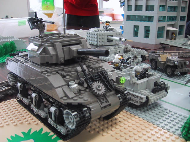 sharman01tz.jpg
