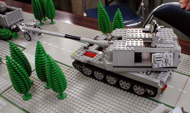 tanks02.jpg