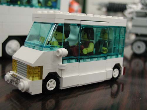 nakano-bus01-miz.jpg