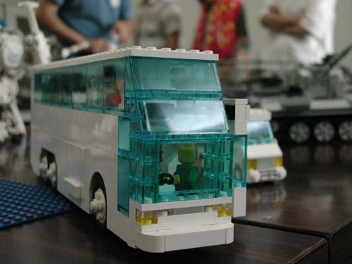 nakano-bus02-miz.jpg