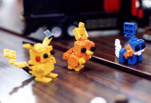 pokemon_f330.jpg