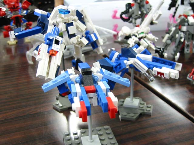 zizy-02.jpg