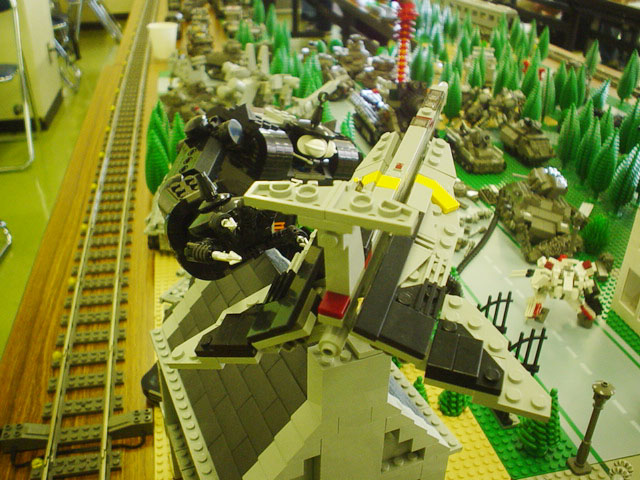 diorama_minowarobo_vs_rikitdf.jpg