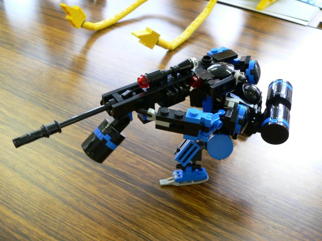 earl-0_hardsuit2.jpg