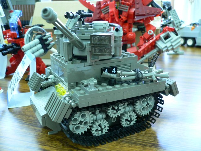 akiba_tank.jpg