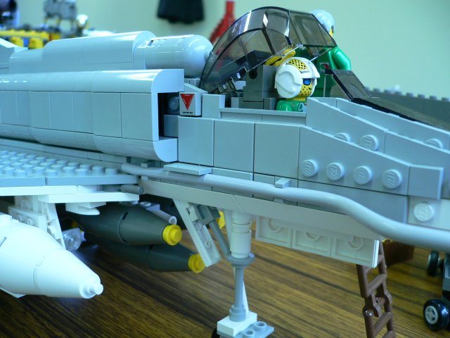 fujita_skyhawk_01.jpg