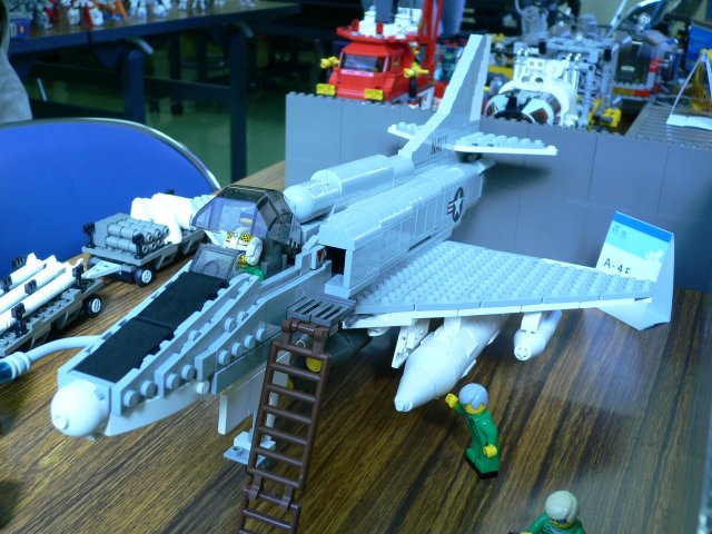 fujita_skyhawk_02.jpg