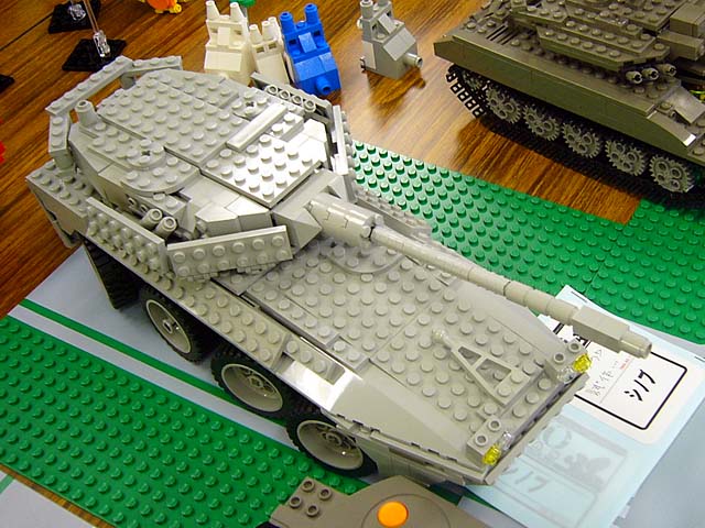 shinobu_tank01.jpg