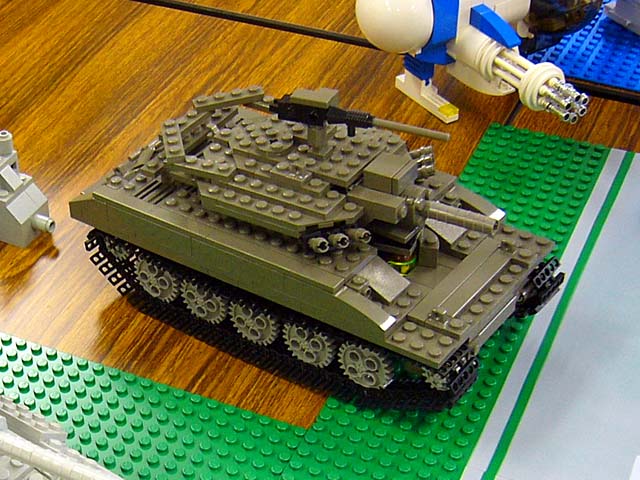 shinobu_tank02.jpg