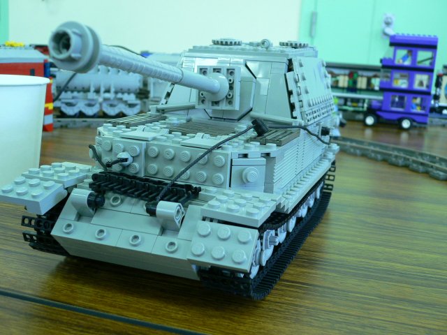 tony_elefant01.jpg