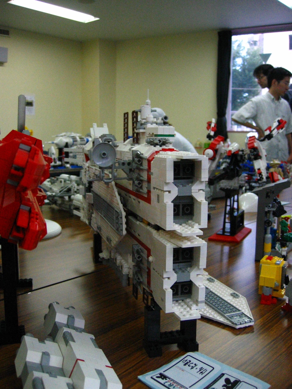 ken-tuckey_space12.jpg