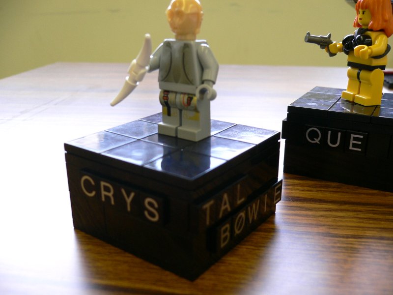 azm_figs004.jpg