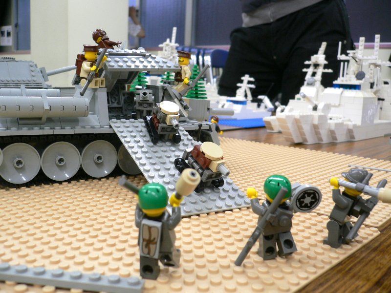 ctr_minitank01.jpg