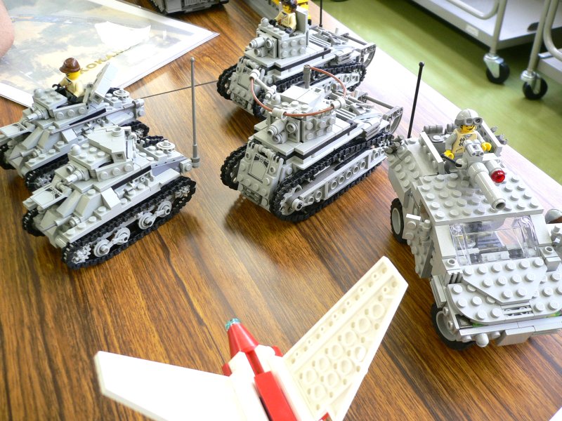 fumi_tanks04.jpg