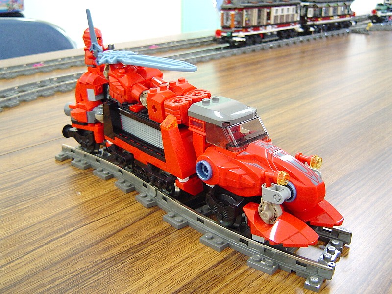 ayucow_train04.jpg
