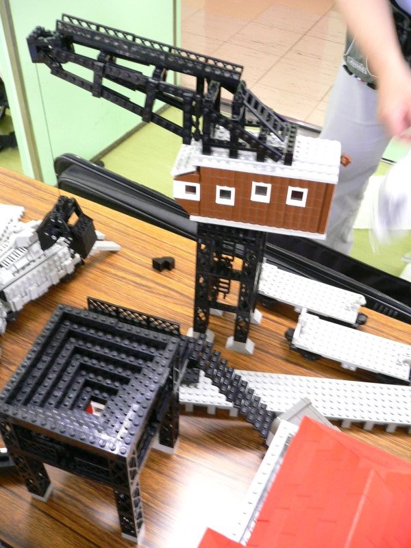 nyu_crane.jpg