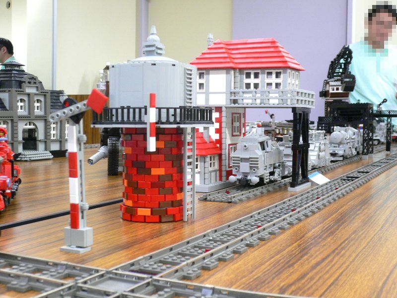 nyu_trains01.jpg