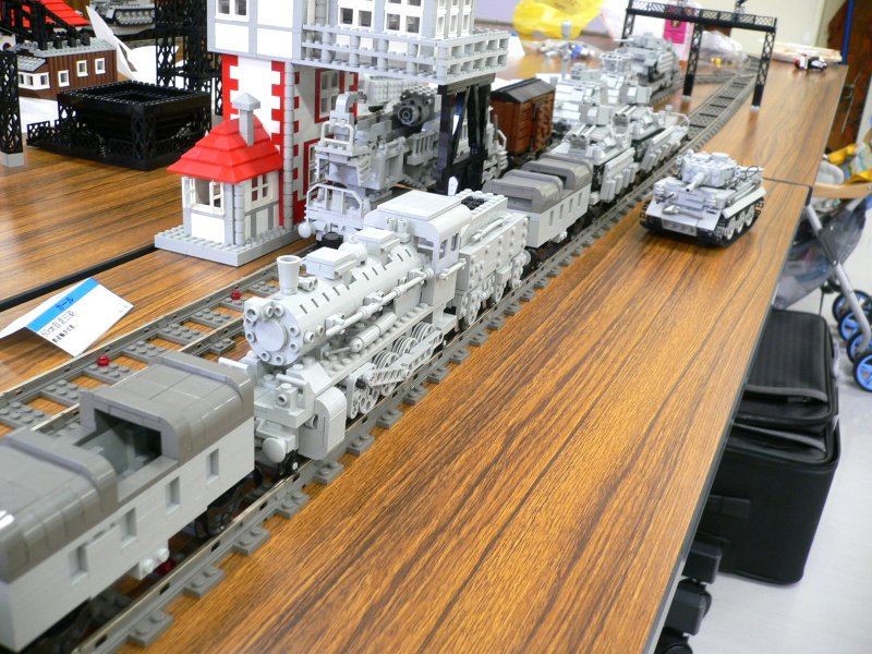 nyu_trains16.jpg