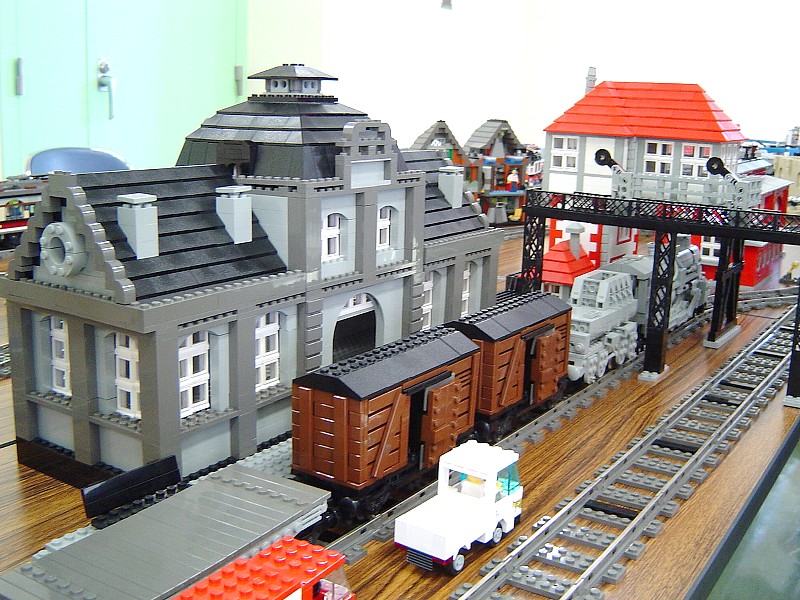 nyu_trains29.jpg