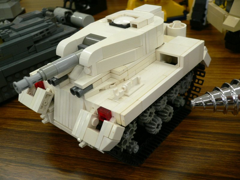 ctr_tank_01.jpg
