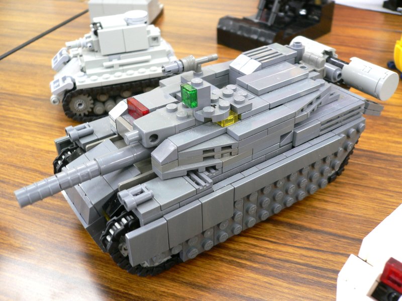 ctr_tank_02.jpg