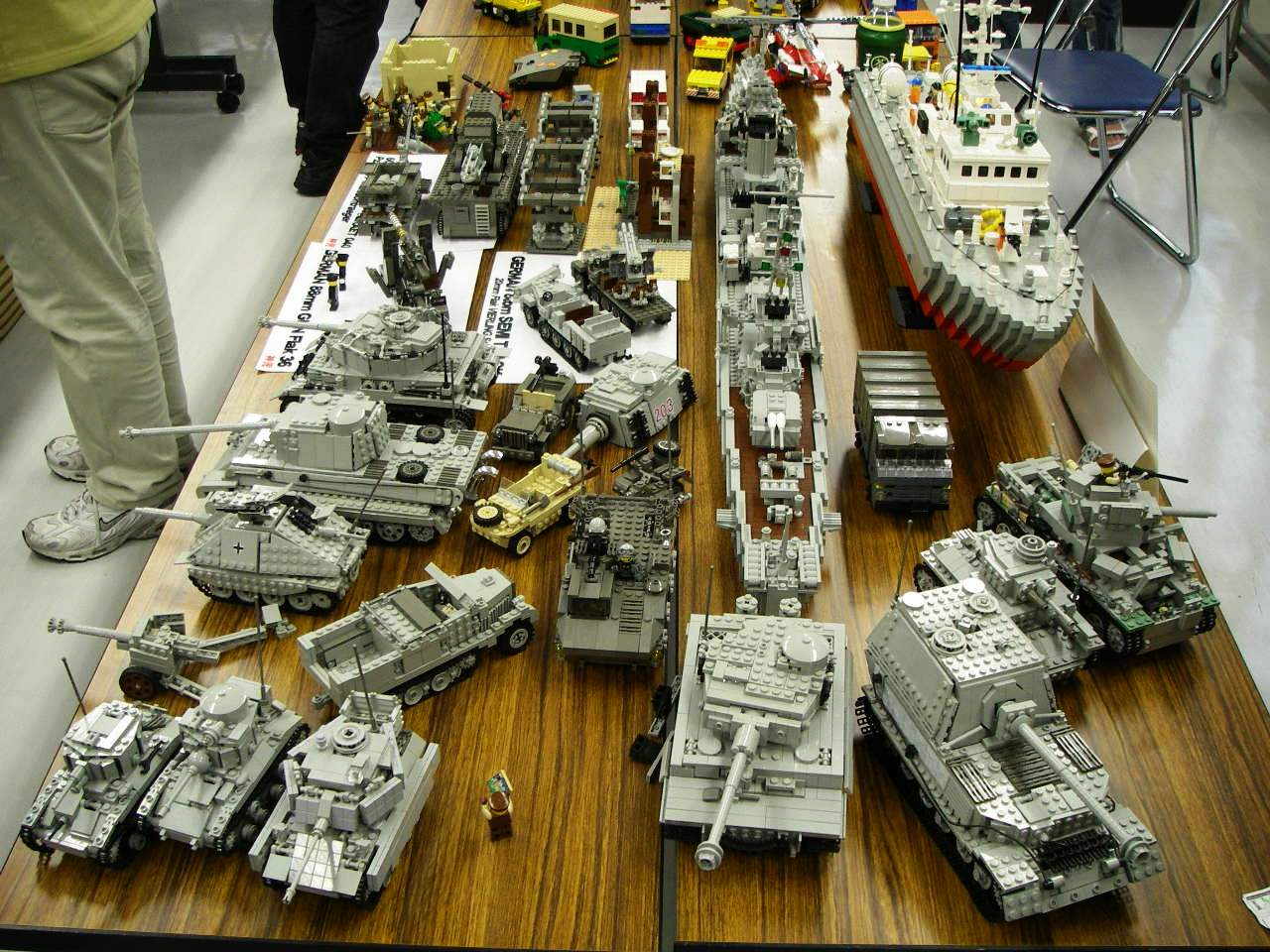 table01t.jpg