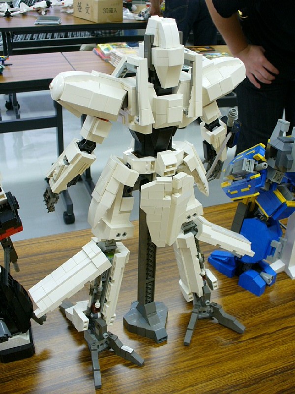hiron_l-gaim_04.jpg
