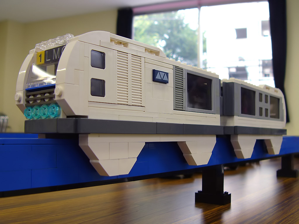 hidaka_monorail3_02.jpg